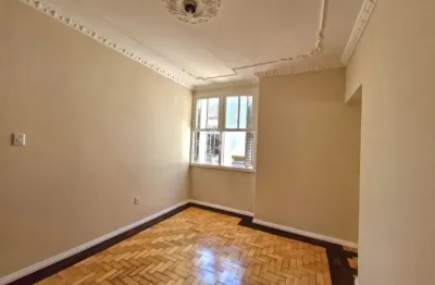 Apartamento 2 dormitórios no bairro são geraldo, em porto alegre.