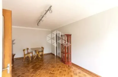 Apartamento de 2 dormitórios no bairro auxiliadora em porto alegre