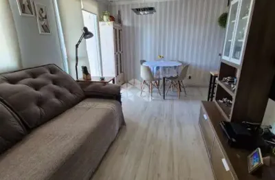 Apartamento de 3 dormitorios sendo 1 suite, e 2 vagas de garagem no bairro humaita