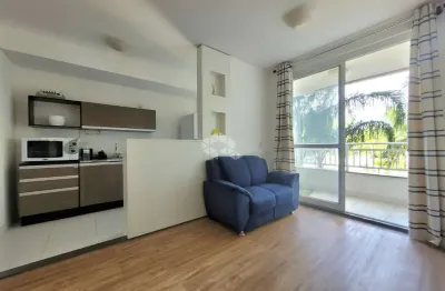 Apartamento de 2 dormitórios com suíte, sacada e 1vaga de garagem no humaitá