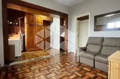 Apartamento 2 dormitórios,  1 vaga de garagem no bairro navegantes, em porto alegre.