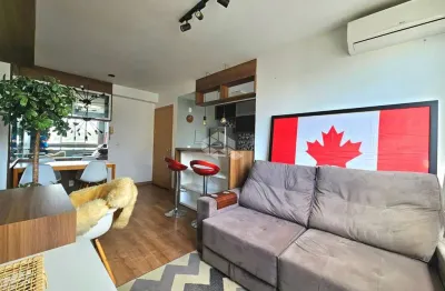 Apartamento 2 quartos, 1 vaga de garagem, mobiliado, bairro jardim carvalho em porto alegre
