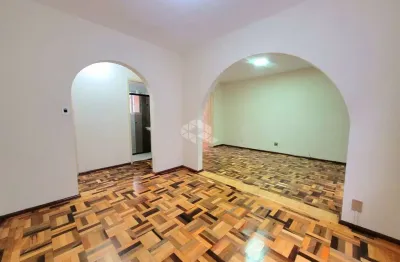 Apartamento 3 dormitórios, transformado em 2 quartos no bairro humaitá, porto alegre