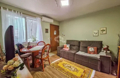 Apartamento de 1 dormitório, no bairro humaitá, em porto alegre.