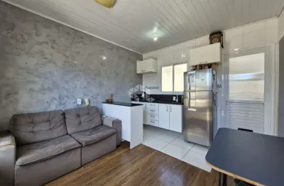 Casa em condomínio com 2 dormitórios, 42 m² e 1 vaga de garagem no bairro niterói em canoas/ rs.