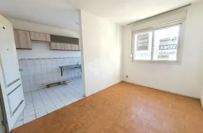 Apartamento de 1 dormitório, no bairro humaitá, em porto alegre.