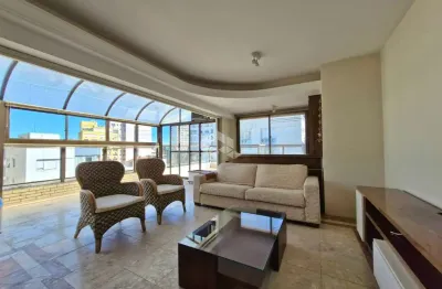 Cobertura com 3 dormitórios e 1 vaga de garagem, no bairro moinhos de vento, em porto alegre.