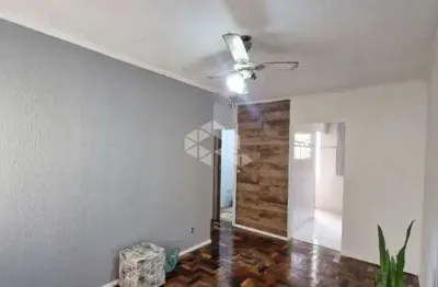 Apartamento de 2 dormitórios, no bairro humaitá, em porto alegre.