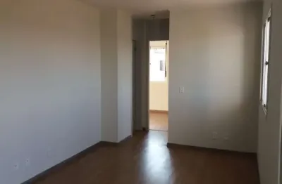 Apartamento de 2 dormitórios e 1 vaga de garagem, no bairro Humaitá, em Porto Alegre.