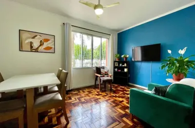 Apartamento de 2 dormitórios, no bairro navegantes, em porto alegre.