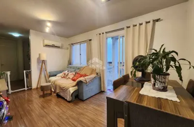 Apartamento de 3 dormitórios e 1 vaga de garagem, no bairro Humaitá, em Porto Alegre.