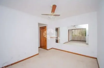 Apartamento de 3 dormitórios e 1 vaga de garagem, no bairro Cristo Redentor, em Porto Alegre.