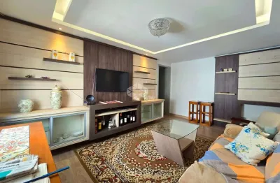 Apartamento de 2 dormitórios e 1 vaga de garagem, no bairro Cristo Redentor, em Porto Alegre.