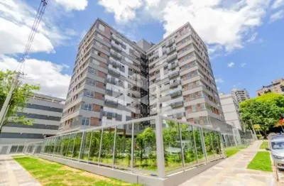 Apartamento garden com 2 dormitórios e 1 vaga de garagem, no bairro Moinhos de Vento, em Porto Alegre.