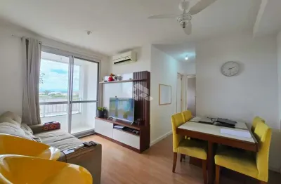 Apartamento de 2 dormitórios e 1 vaga de garagem, no bairro Humaitá, em Porto Alegre.