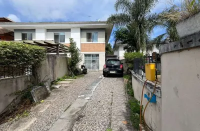 Sobrado com 2 dormitórios no bairro campeche - florianópolis/sc.