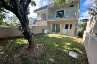 Casa germinada de 3 dormitórios no bairro rio vermelho- florianopolis/sc