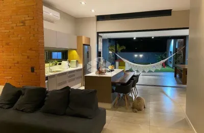 Casa com 4 quartos à venda na Nova Esperança, 1, Campeche, Florianópolis