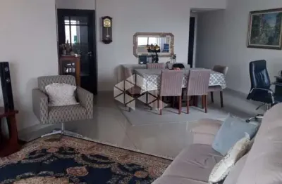 Apartamento de três dormitórios no bairro estreito- florianopolis/sc