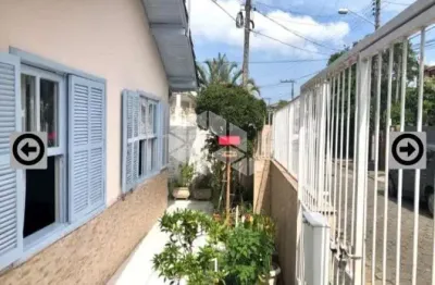 Terreno com 2 casas na lagoa da conceição - florianópolis/sc