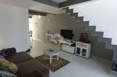 Casa com 3 quartos à venda na Rua Mogno, 79, Campeche, Florianópolis