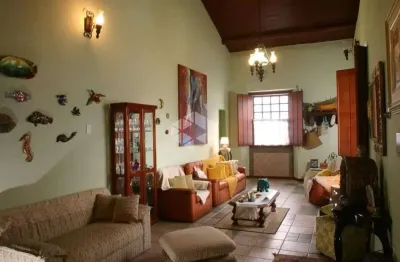 Casa açoriana em sambaqui com vista para o mar/ florianopolis