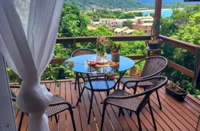 Casa em condomínio fechado com 1 quarto à venda na Rua Luiz Gonzaga dos Santos, 13, Armação do Pântano do Sul, Florianópolis