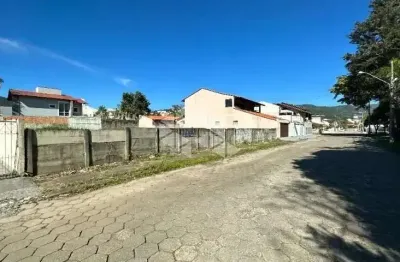 Terreno à venda na Rua dos Jasmins, 39, Córrego Grande, Florianópolis