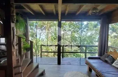 Casa 1 dormitório no pântano do sul - florianópolis/sc