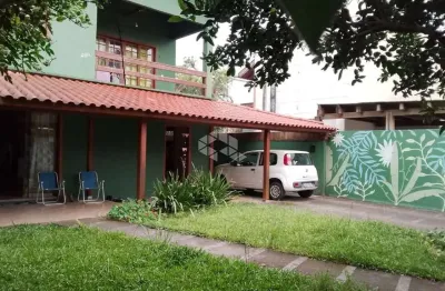 Casa à venda no rio tavares - florianópolis/sc | 6 quartos, 2 suítes, quintal e 3 vagas