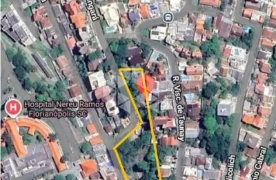 Terreno de 2614,17m² localização estratégica e privilegiada agronômica florianópolis - sc