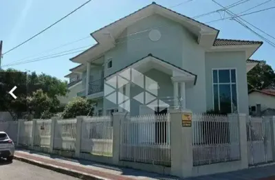 Casa com 3 quartos à venda na Rua Toscánia, 238, Pagani, Palhoça