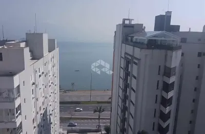 Apartamento 3 dormitórios e 3 suítes na almirante lamego centro de florianópolis - sc