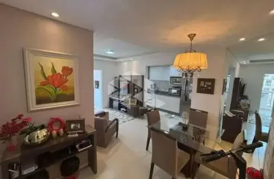 Apartamento à venda - 2 dormitórios (1 suíte) em barreiros, são josé/sc | totalmente mobiliado