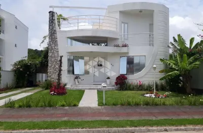 Casa à venda na cachoeira do bom jesus - florianópolis/sc - com piscina, área gourmet e amplo terreno
