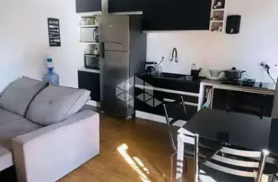 Casa à venda no campeche - florianópolis/sc | 3 unidades independentes e piscina | ideal para morar ou investir