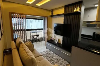 Apartamento 2 suítes todo mobiliado na pedra branca - 82m² e lazer completo