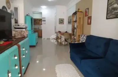 Apartamento à venda nos ingleses | 2 dormitórios (1 suíte) | sacada com churrasqueira