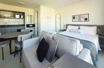 Apartamento studio mobiliado no centrinho da lagoa da conceição - ideal para investimento