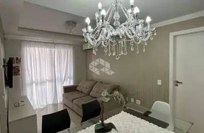 Apartamento alto padrão mobiliado com vista para o morro cambirela