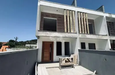 Casa duplex com 2 Suítes à Venda na Praia de Fora - Palhoça/SC | Financiável