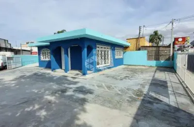 Casa de Esquina Imóvel com Viabilidade Comercial e Alvará Comercial em capoeiras