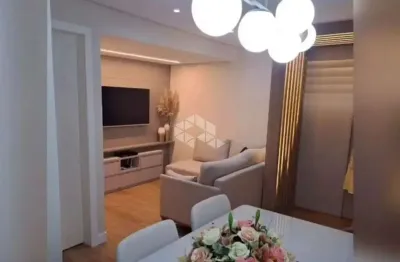 Apartamento Mobiliado à Venda na Trindade Florianópolis com 3 Dormitórios