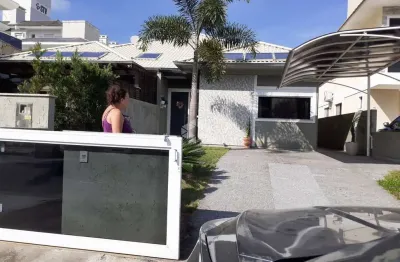 Casa 3 dormitórios na cachoeira do bom jesus - florianópolis