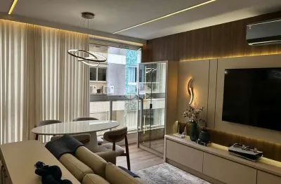 Apartamento com 02 quartos sendo 01 suíte nas gaivotas a 100m da praia