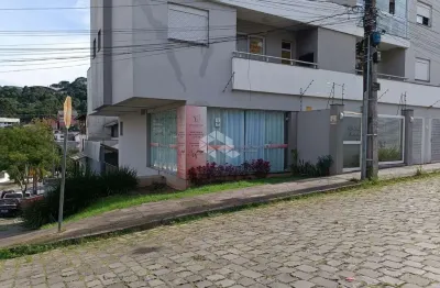 Sala comercial à venda na Rua José Tomé, 311, São José, Caxias do Sul