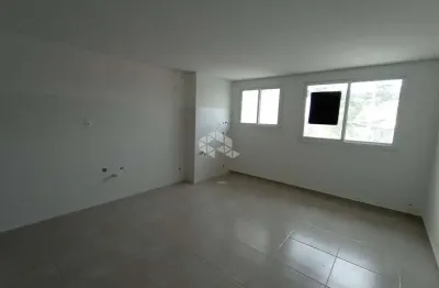 Apartamento de 2 dormitórios e 1 vaga no bairro cruzeiro
