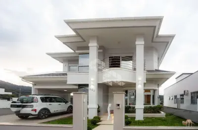 Casa com 3 quartos à venda na Rua das Camélias, 962, Pedra Branca, Palhoça