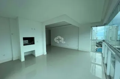 Apartamento de luxo no le tre torri em itapema - 03 suítes e área de lazer completa