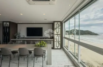 Apartamento mobiliado 3 suítes frente mar em balneário camboriú